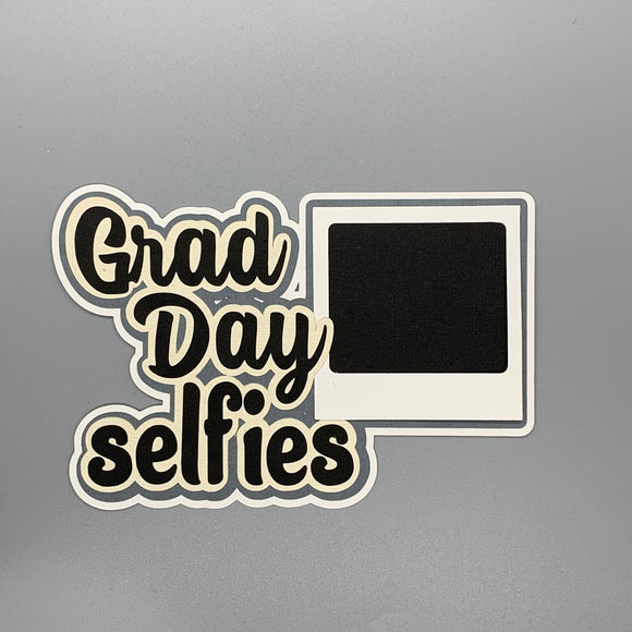 Grad Day Selfies Photo