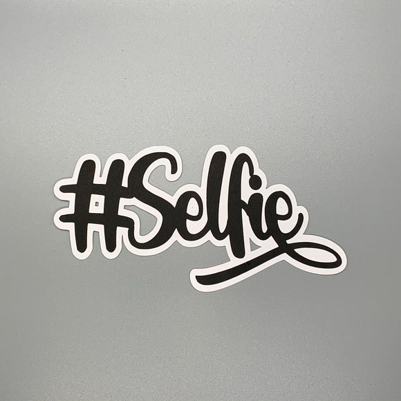 #Selfie (Swirl)